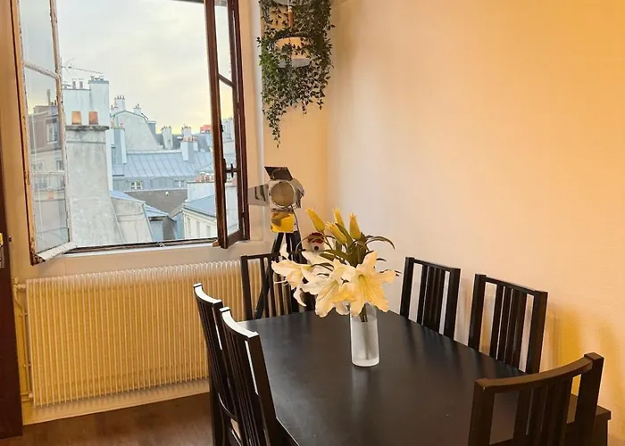 Parisian 4 People - Marais Metro Center