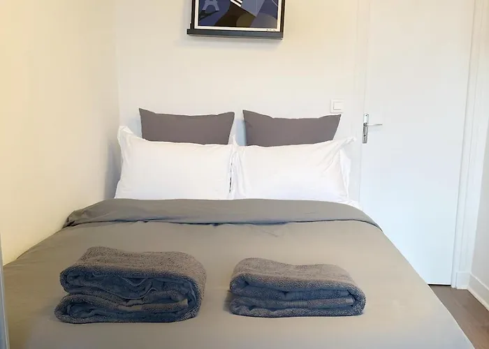 Parisian 4 People - Marais Metro Center Apartmán